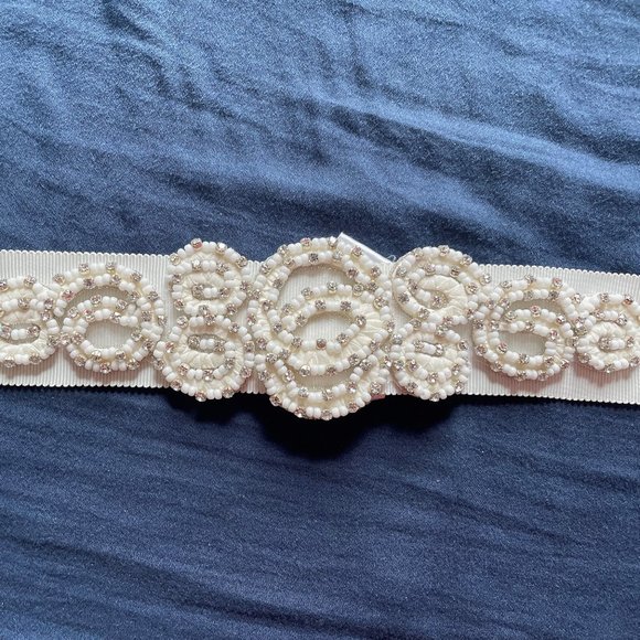 Pronovias bridal belt - size 10 main image 4